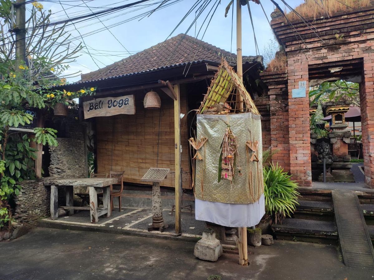 Nyoman Frühstückspension 2*