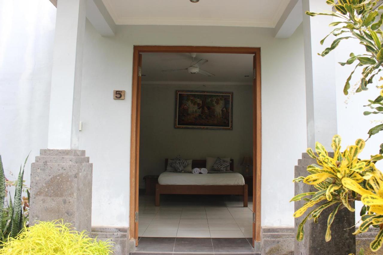 Nyoman Ubud