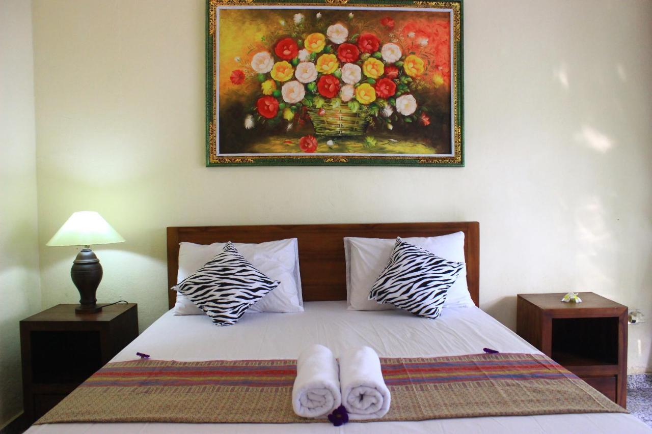 Nyoman Bed & Breakfast 2*